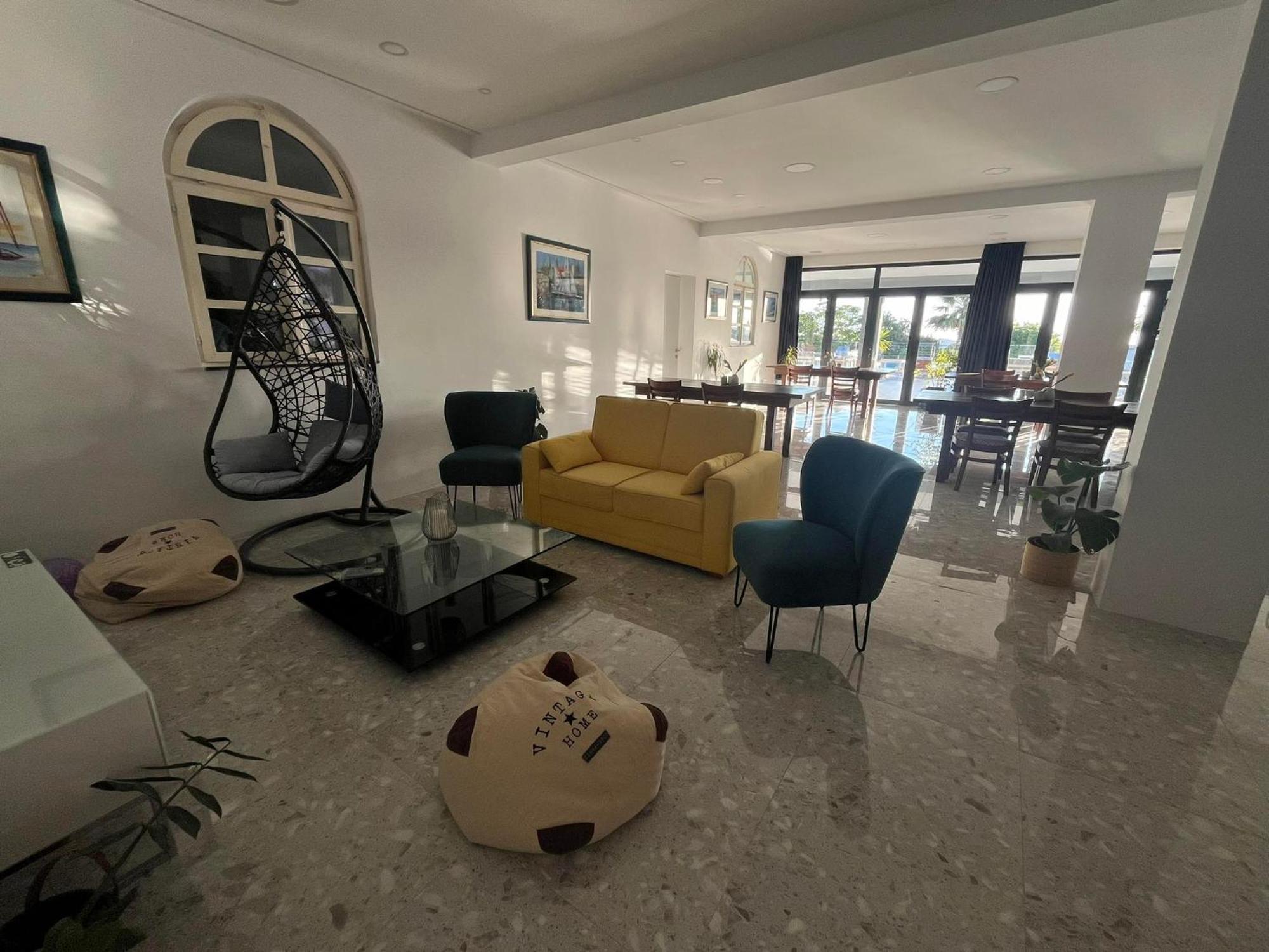 Bed and Breakfast Dela Хвар Екстер'єр фото