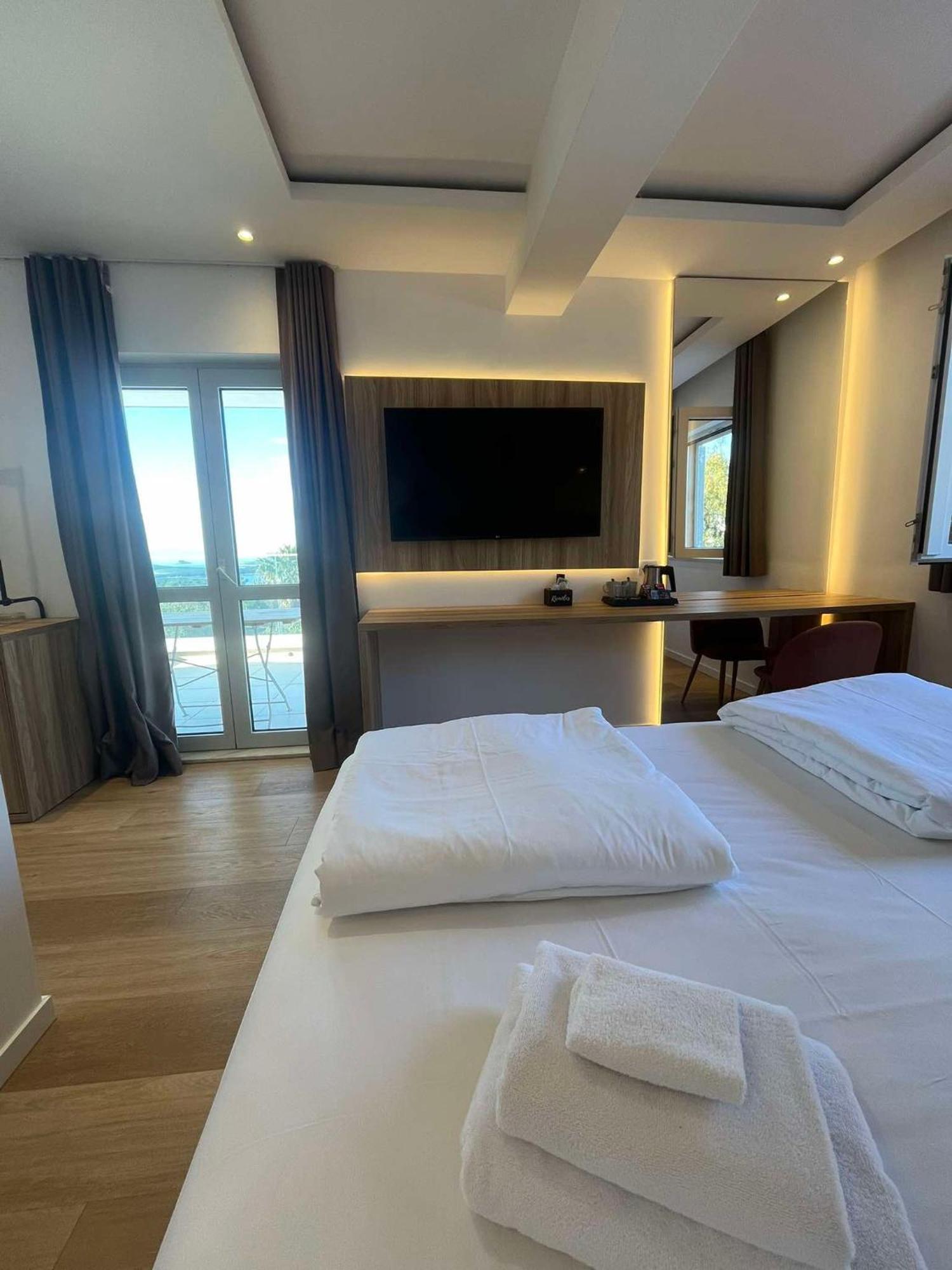 Bed and Breakfast Dela Хвар Екстер'єр фото